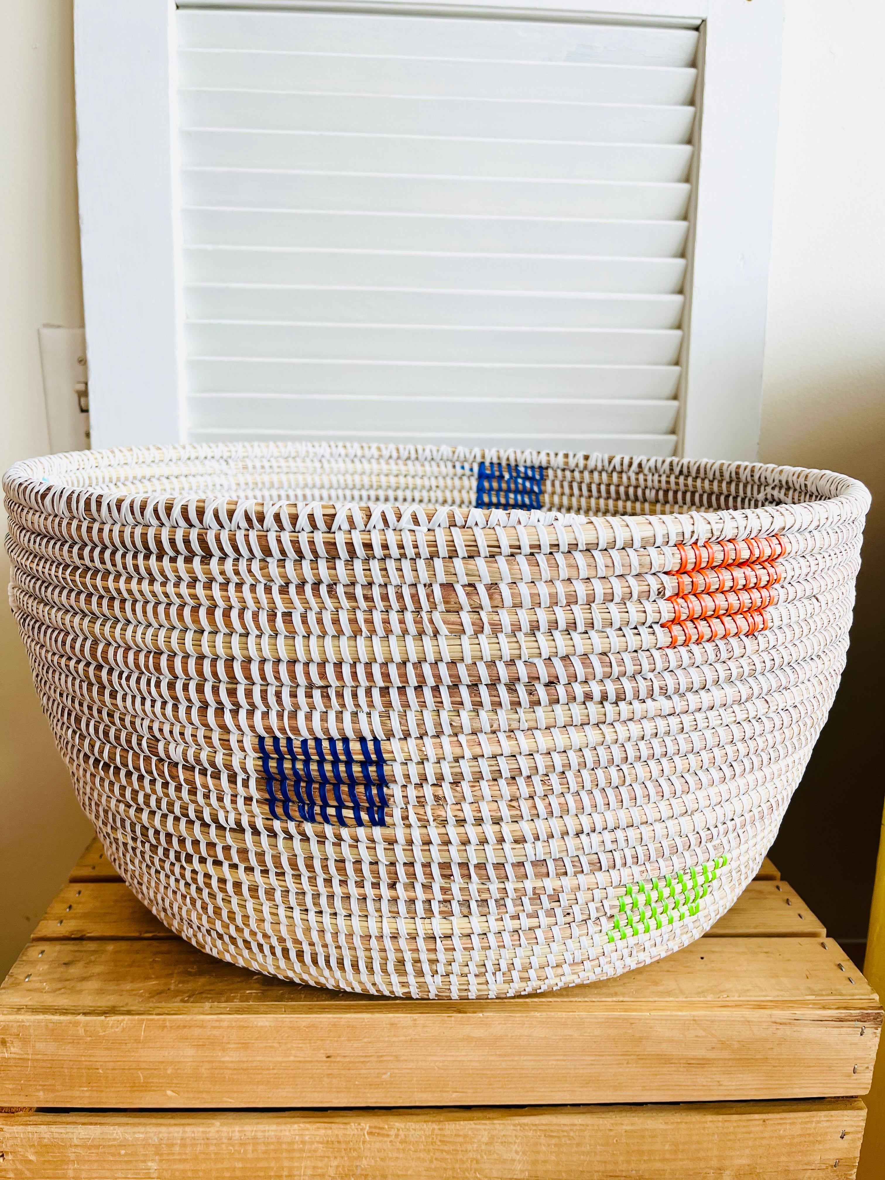 Large Prismatic Pixels - Oval basket