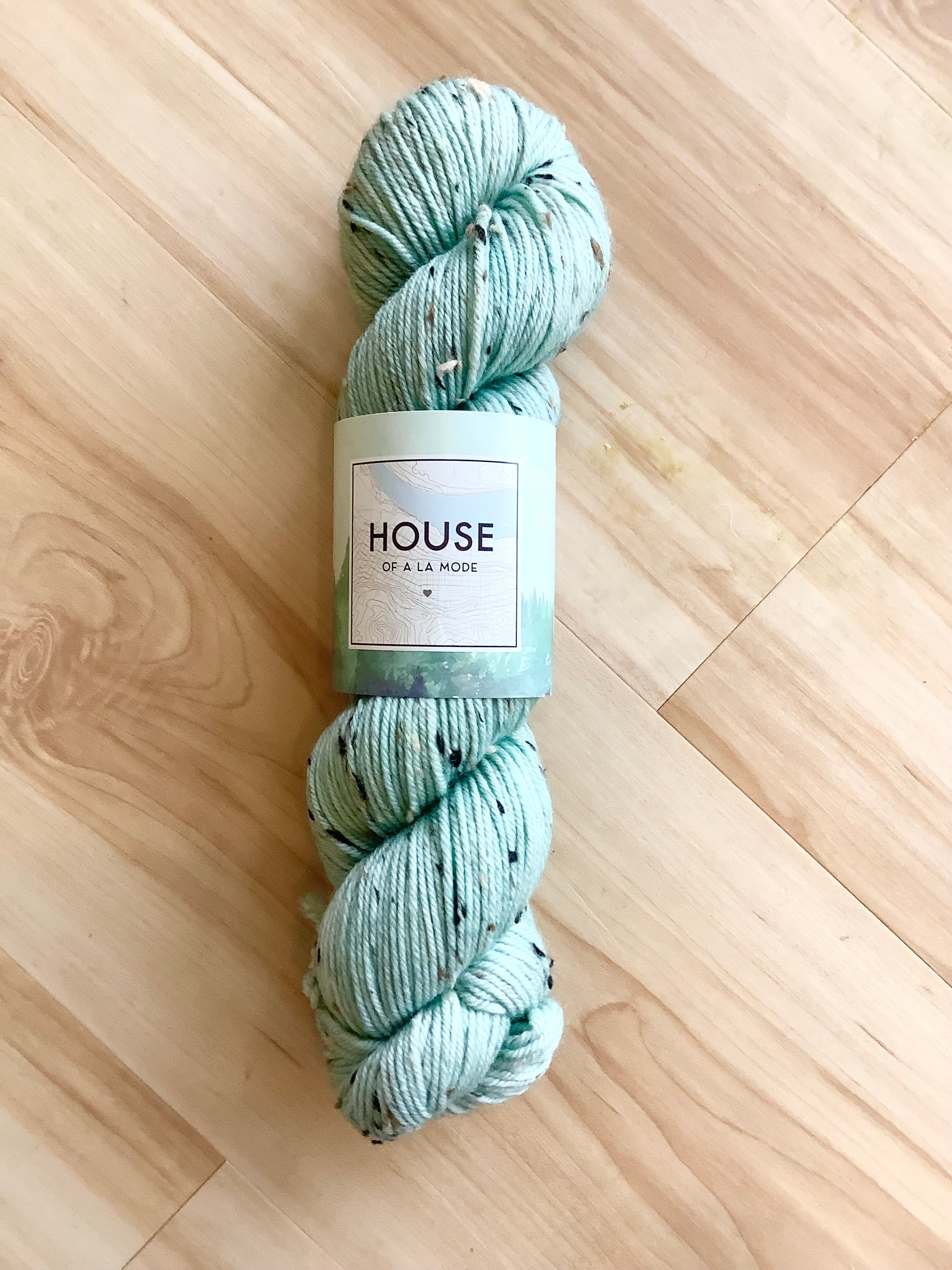 HoALM House Tweed DK Color: Palm