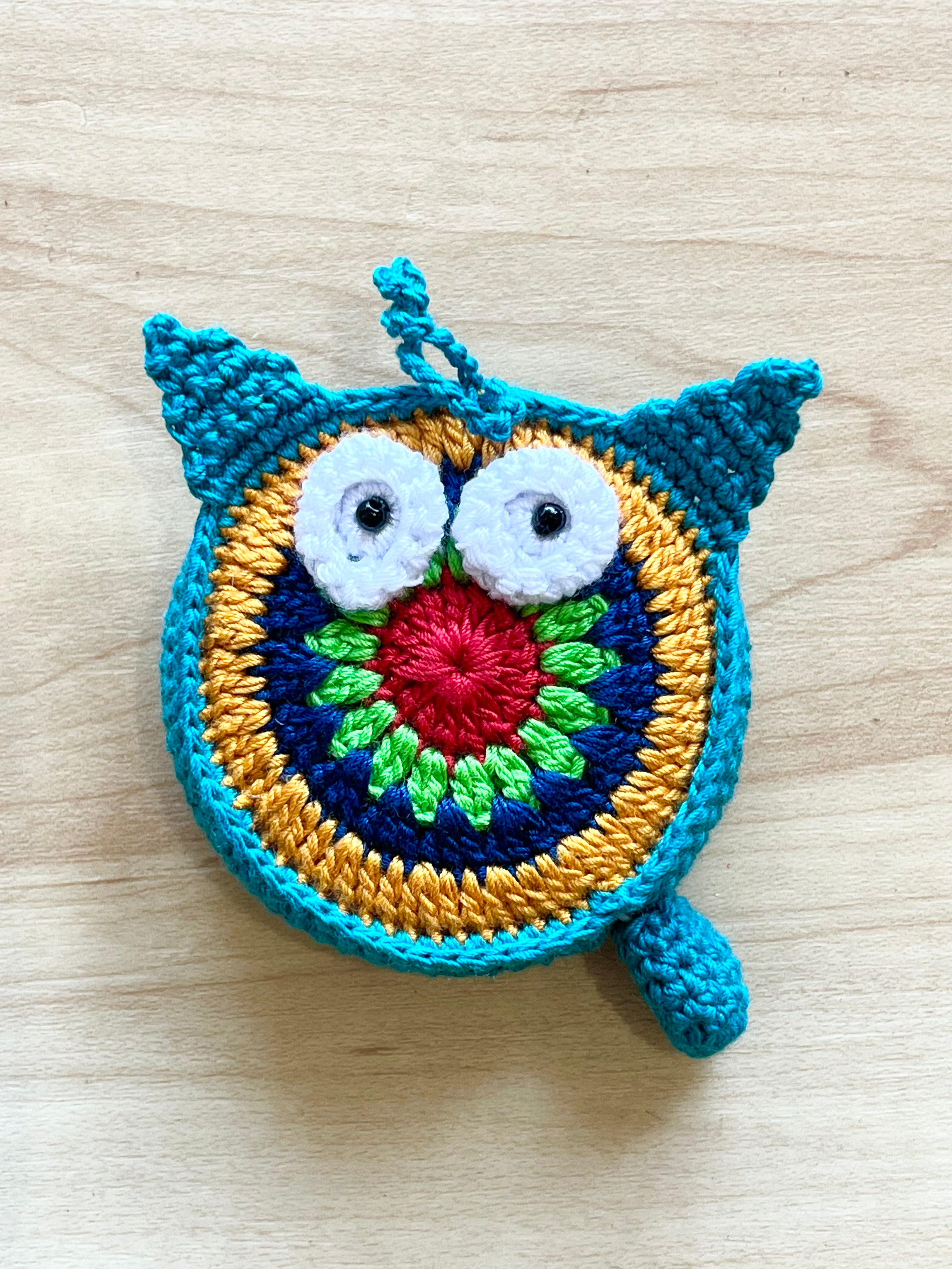 Owl teal - Crocheted animal tape measure
