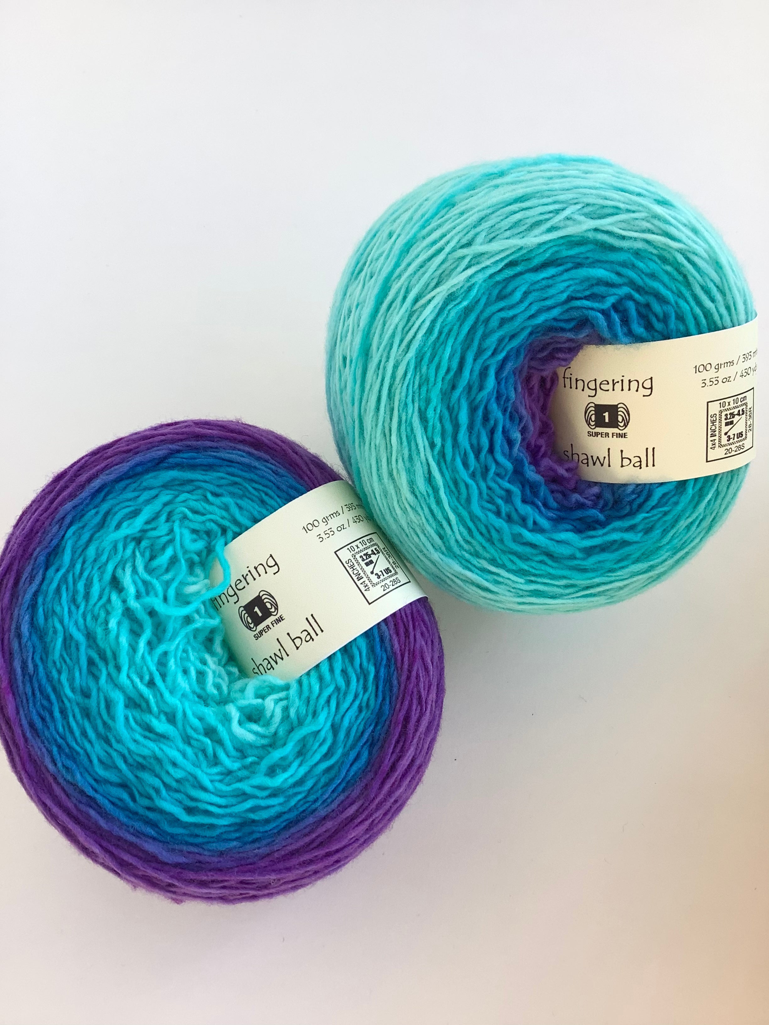 Blue Velvet - Ombré Merino Fingering Shawl Ball yarn from Freia 