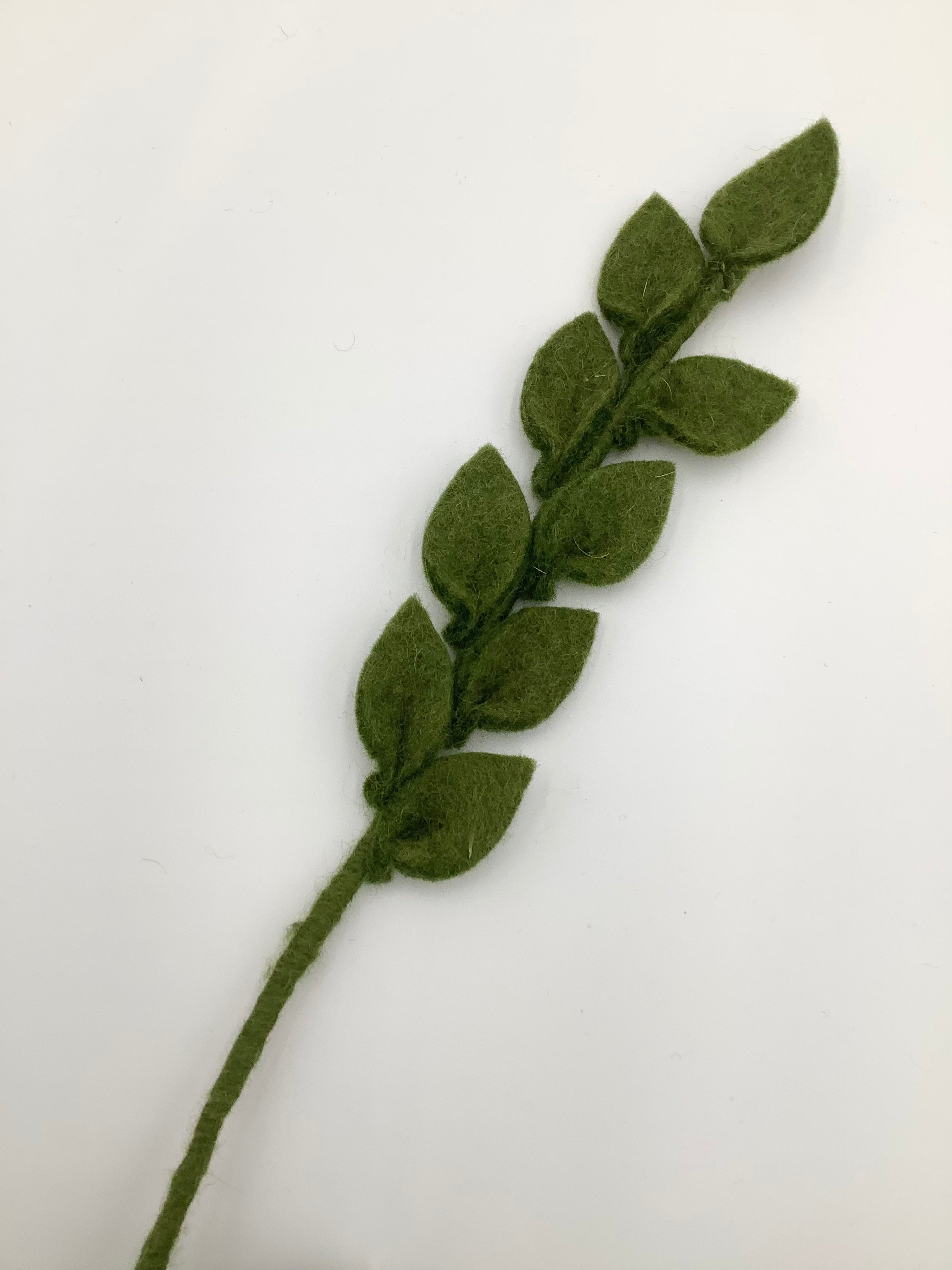 Felt Flowers - Leaf Branch Sharp Green