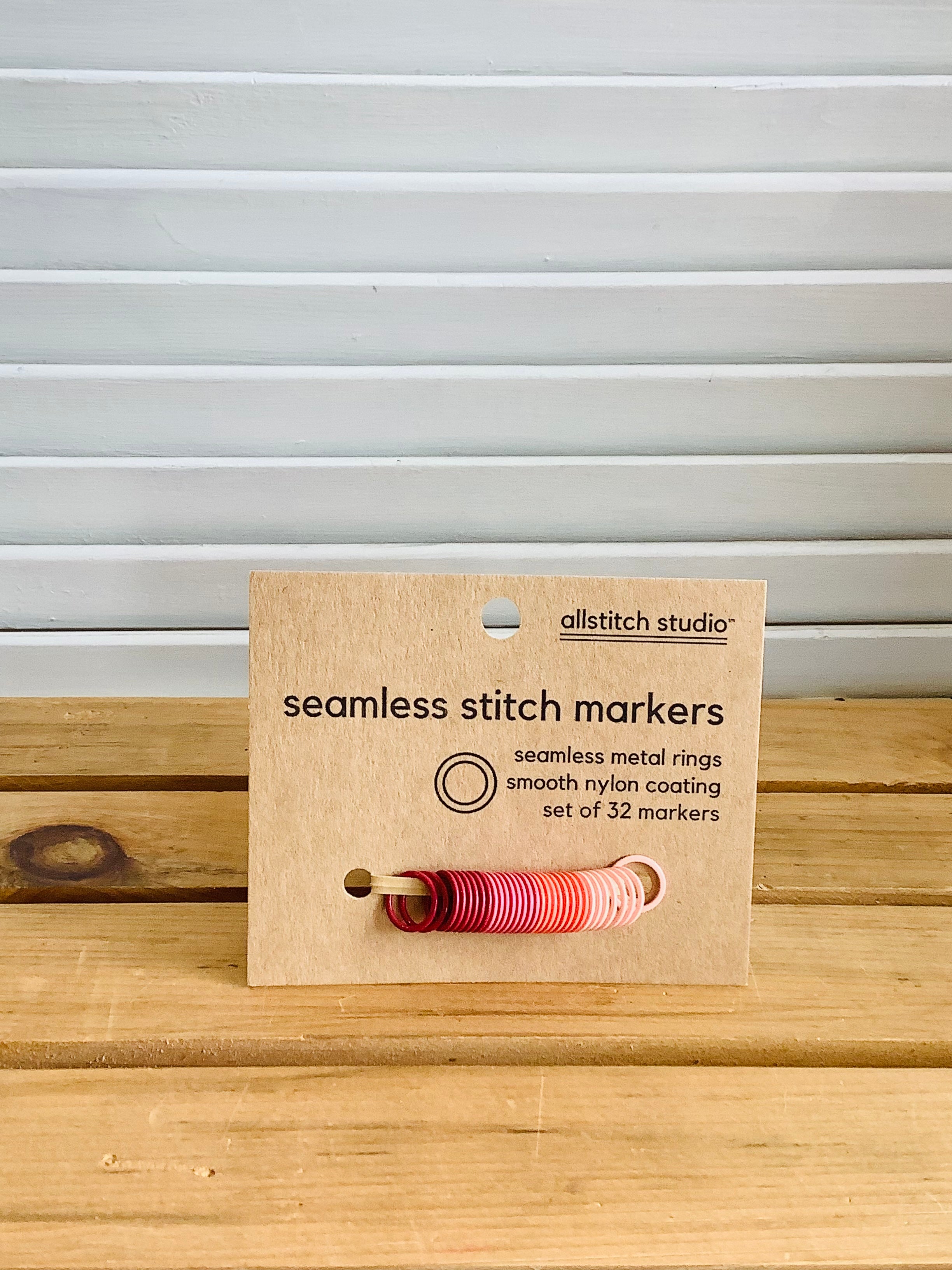 Warm - Seamless Ring Stitch Markers