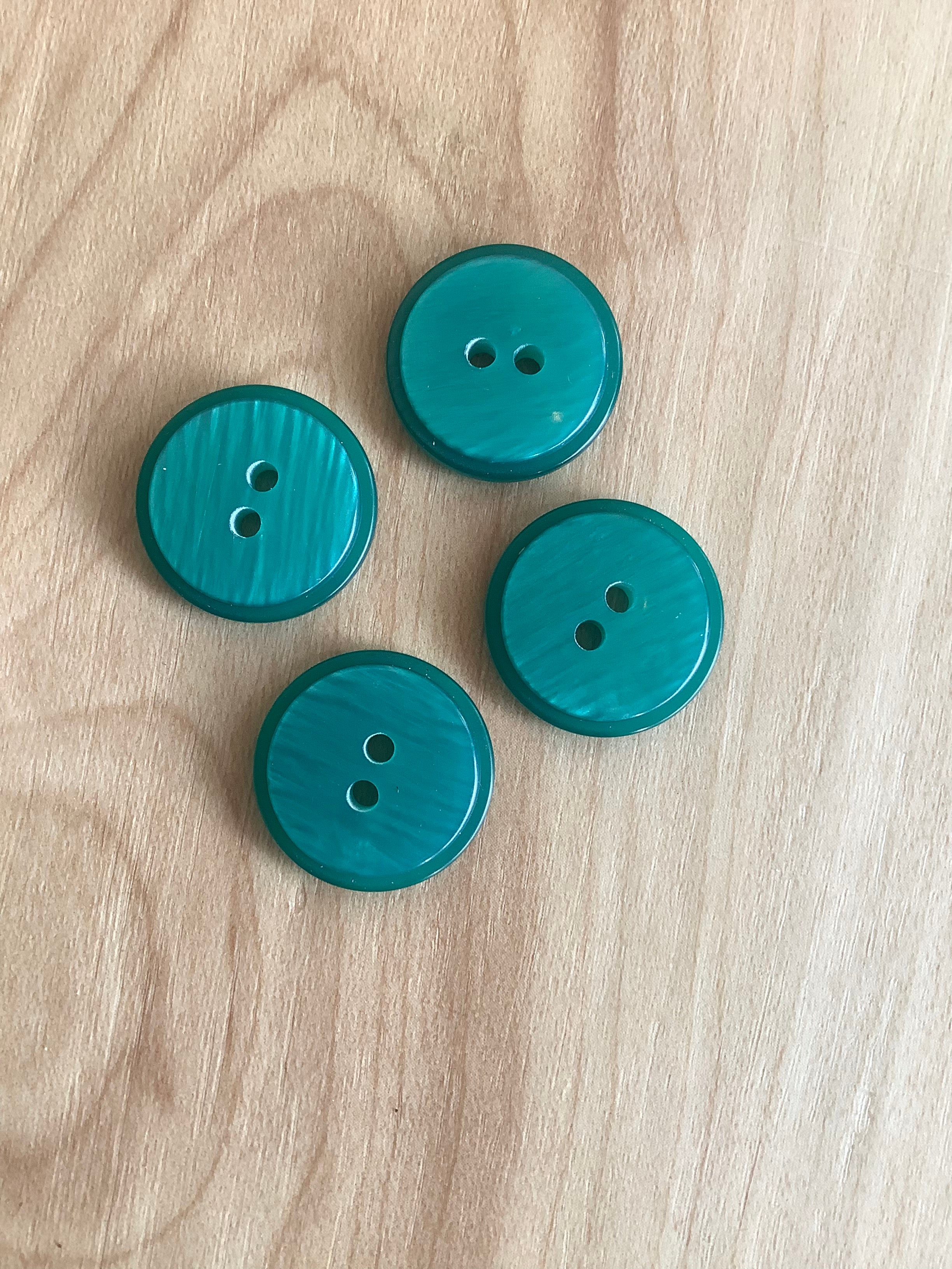 Button Plastic Blue Striations Round
