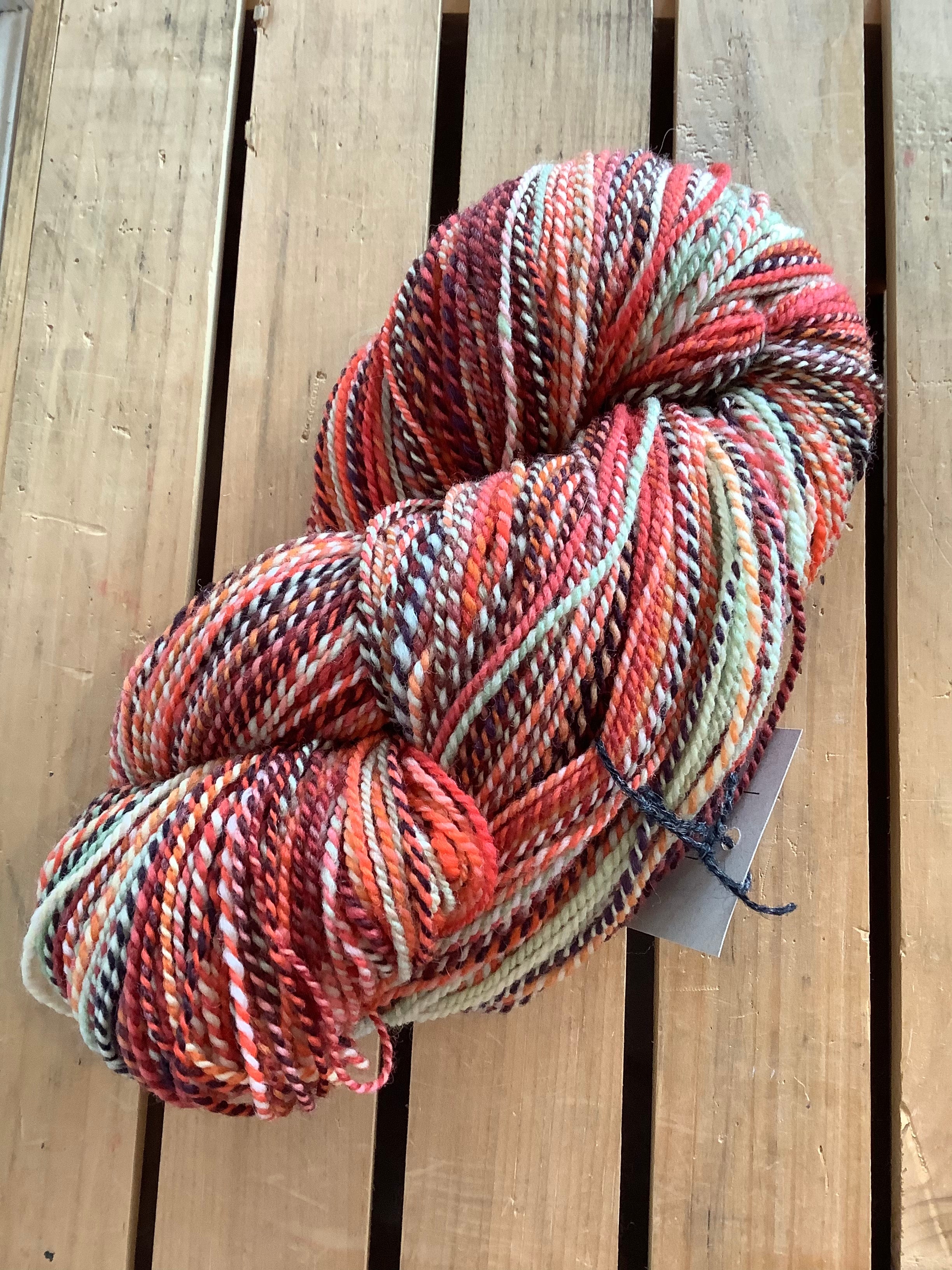 Targhee coral, orange & brown 110