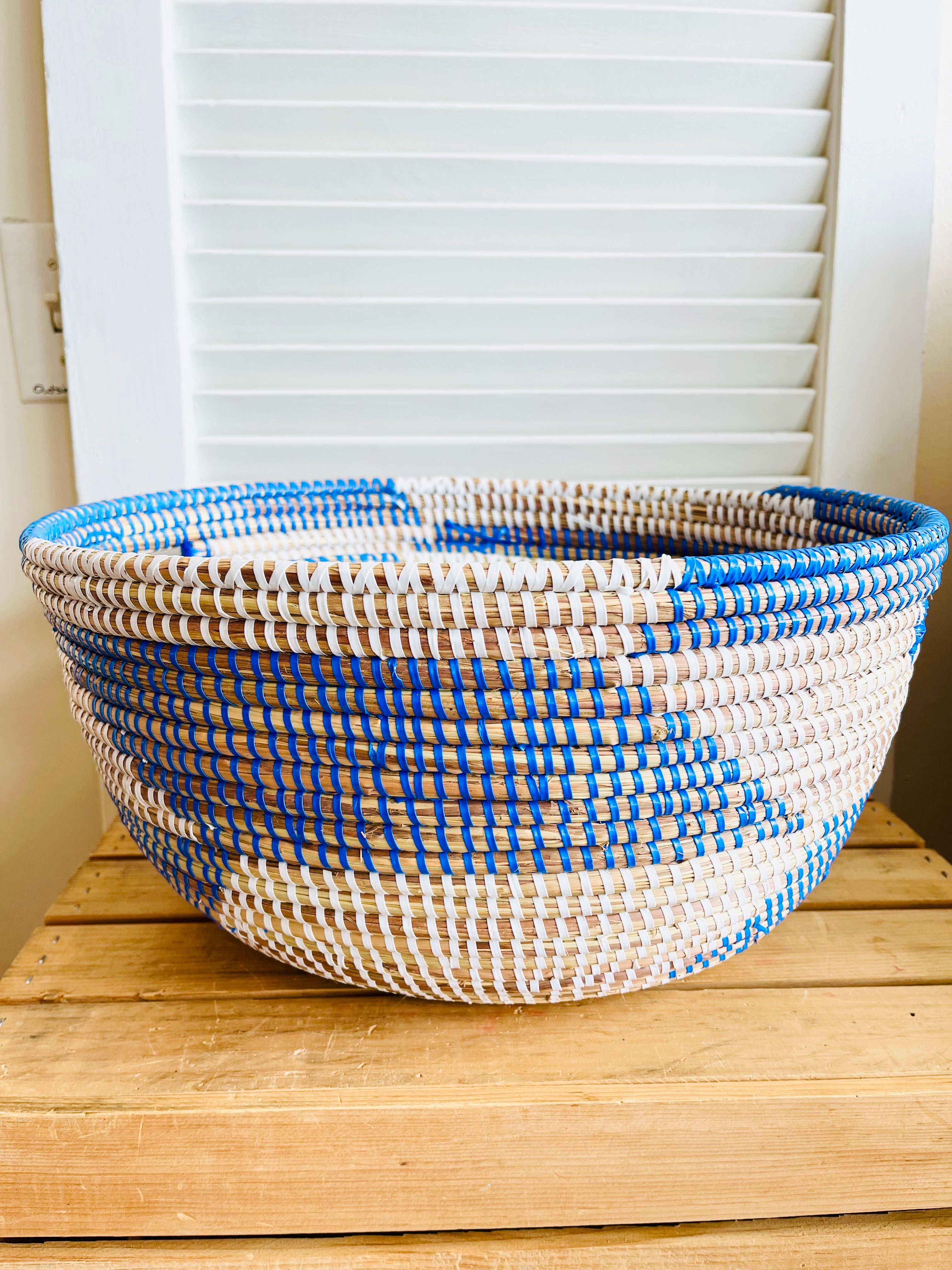 Medium Blue & White Herringbone - Oval basket