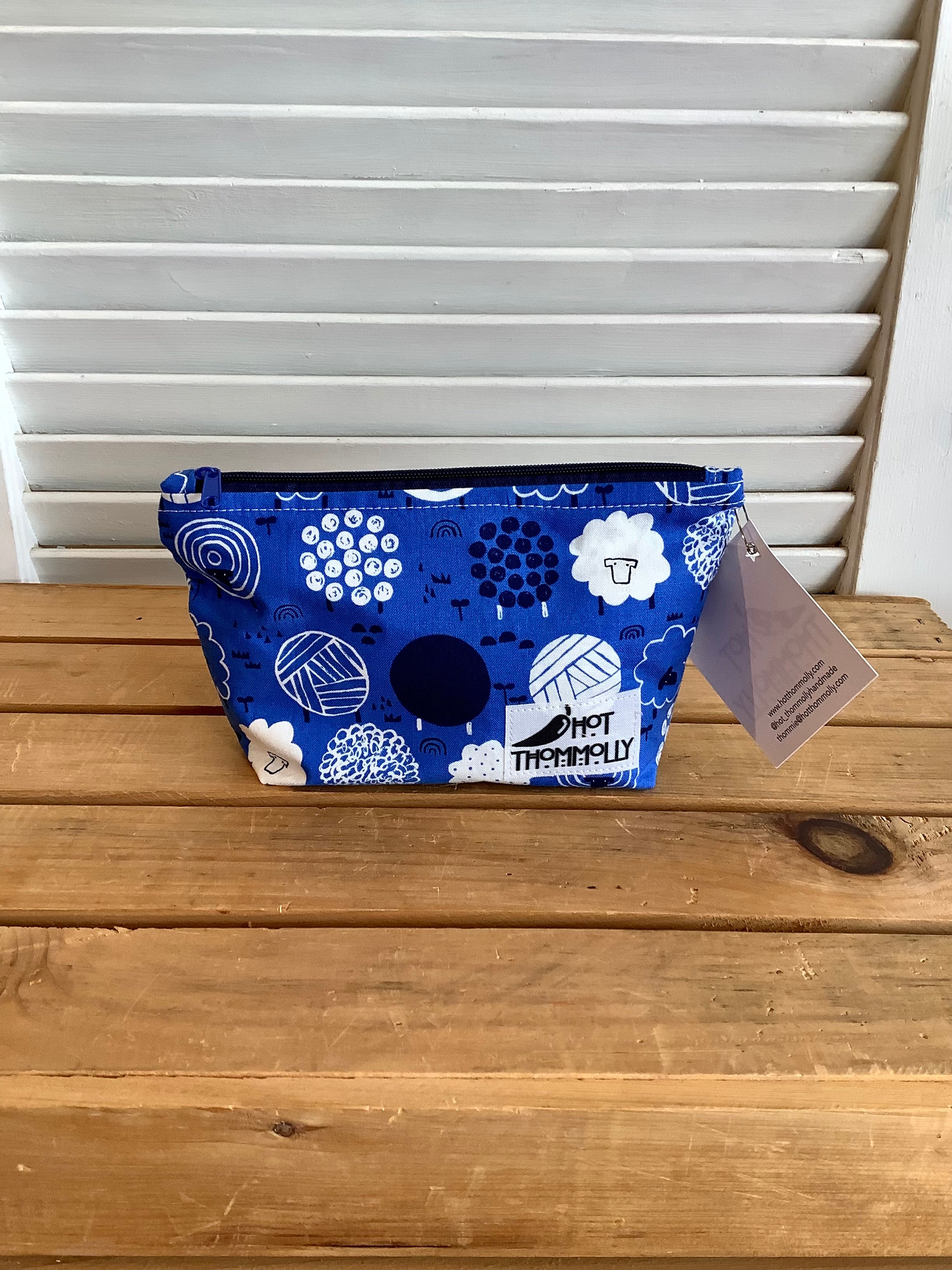 Zipper Pouches from Hot Thommolly