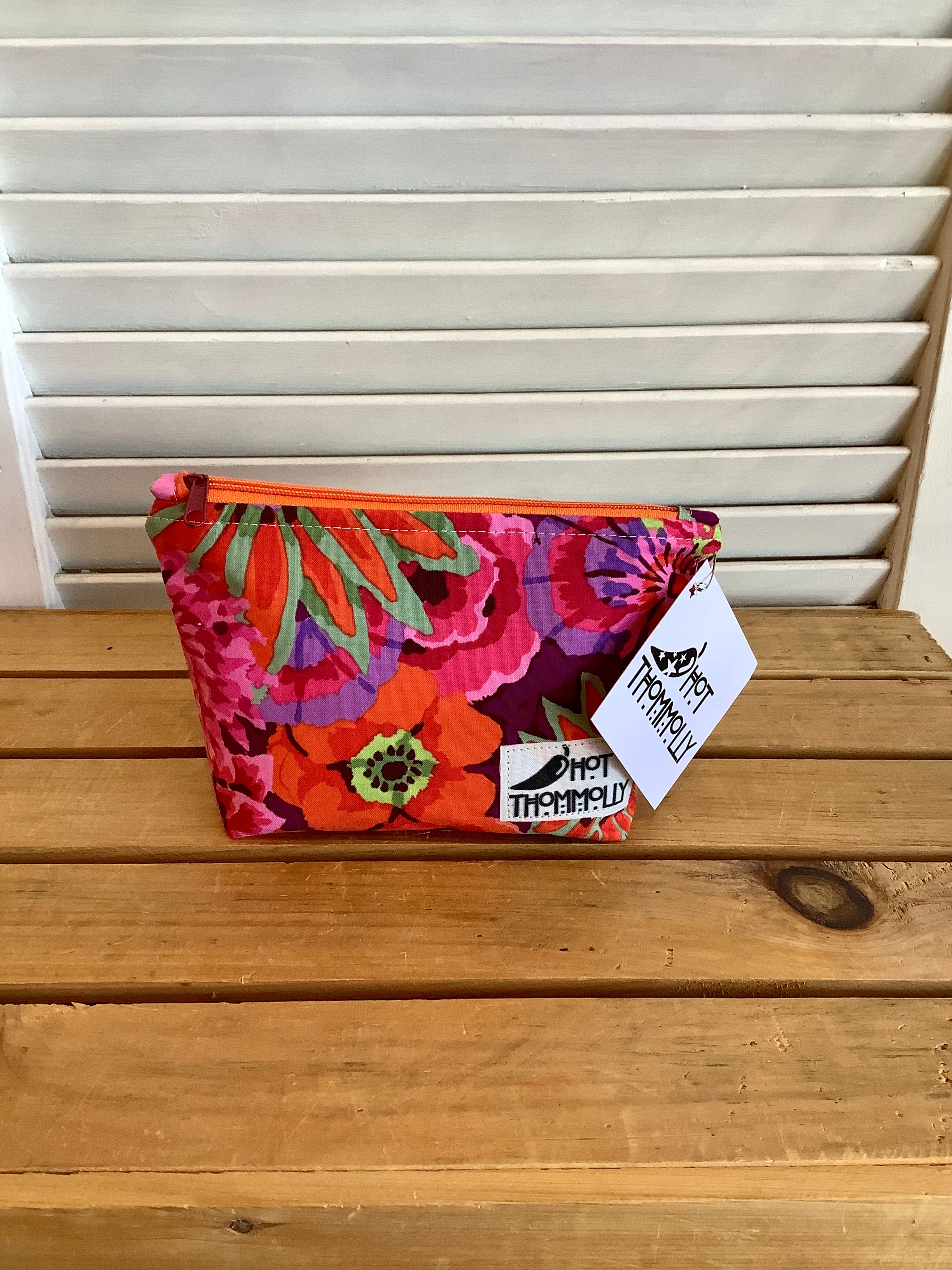 Zipper Pouches from Hot Thommolly
