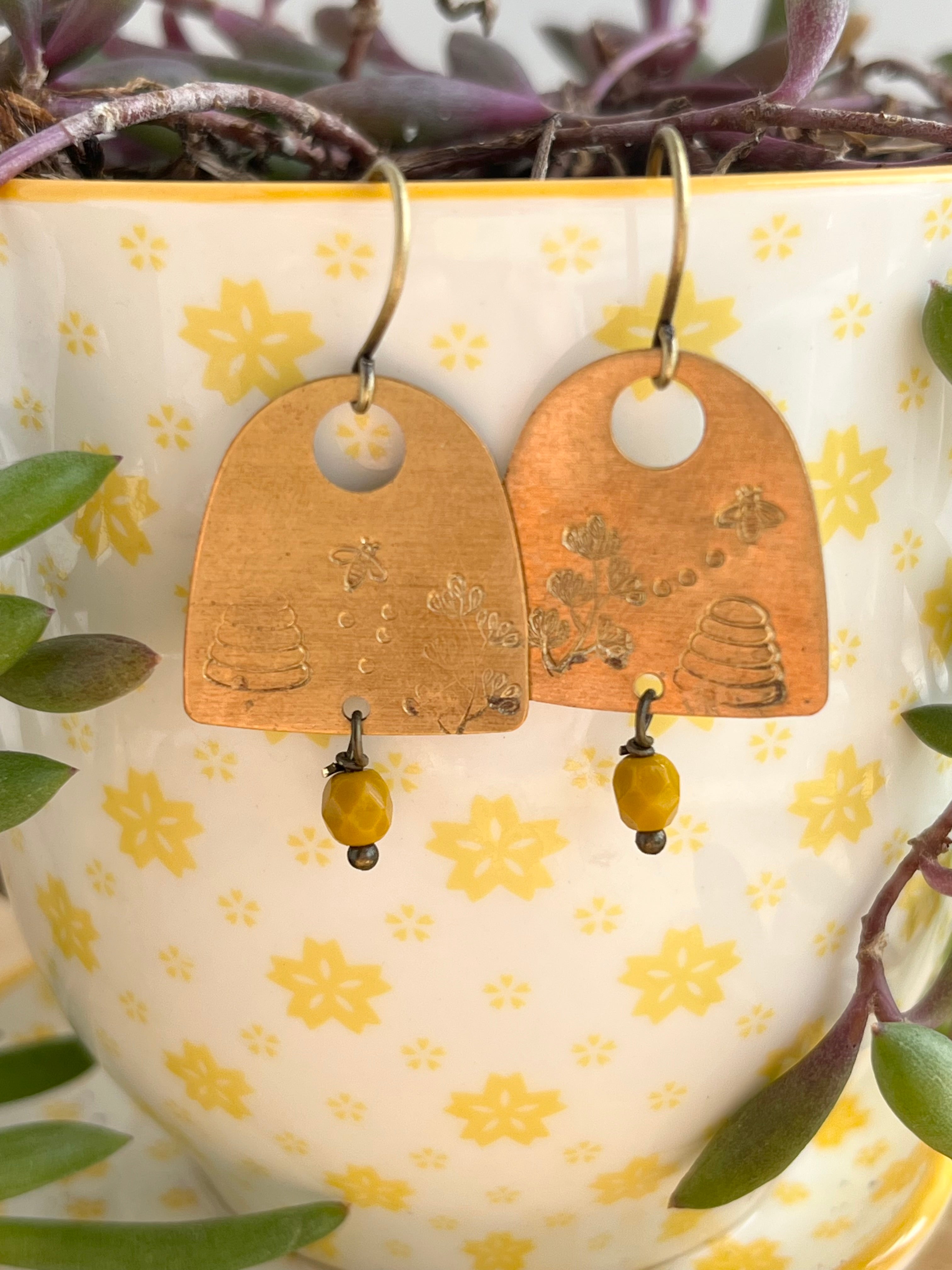 Bees with drop - earrings