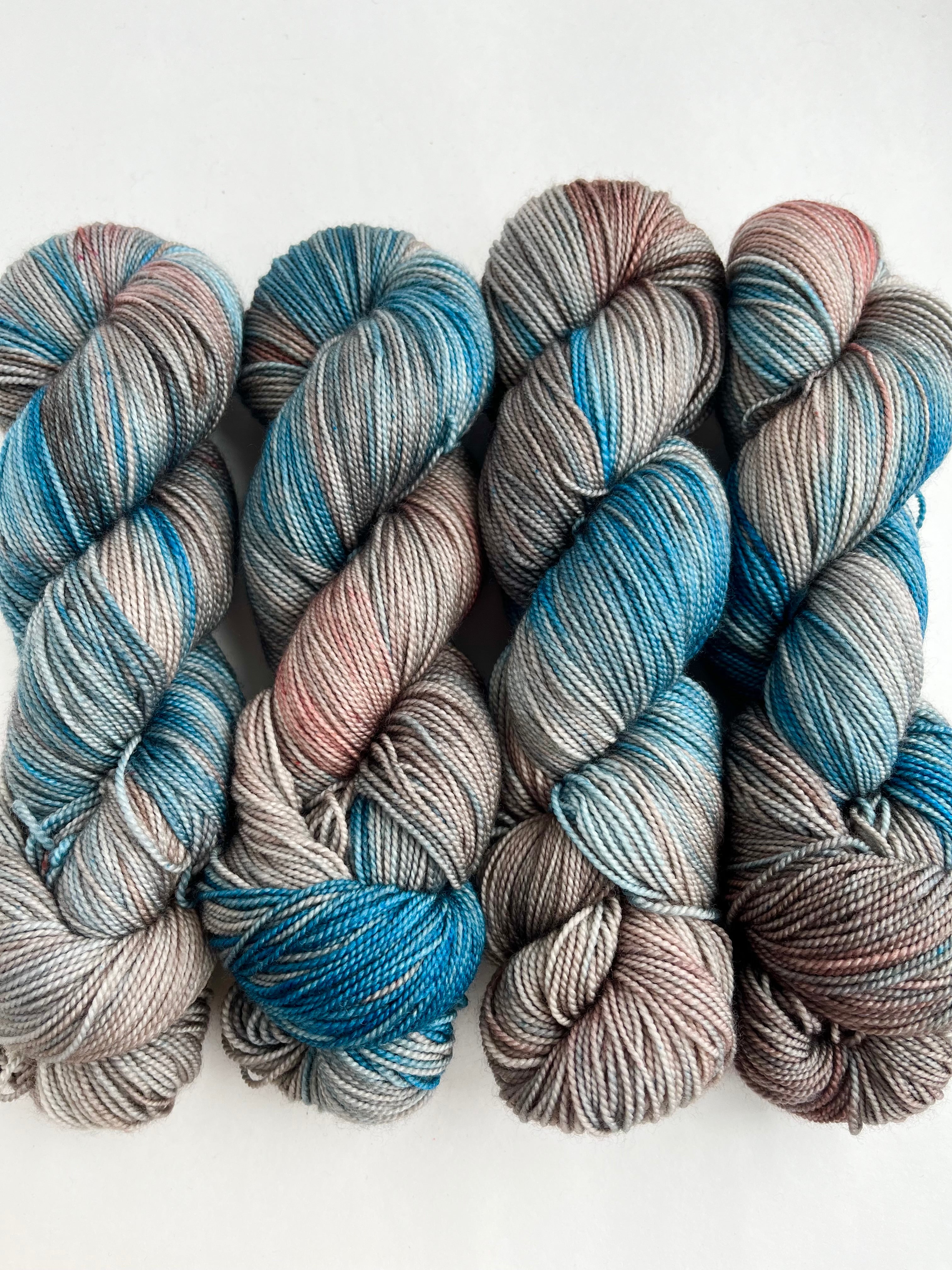 Eureka Sky - Stream Sock