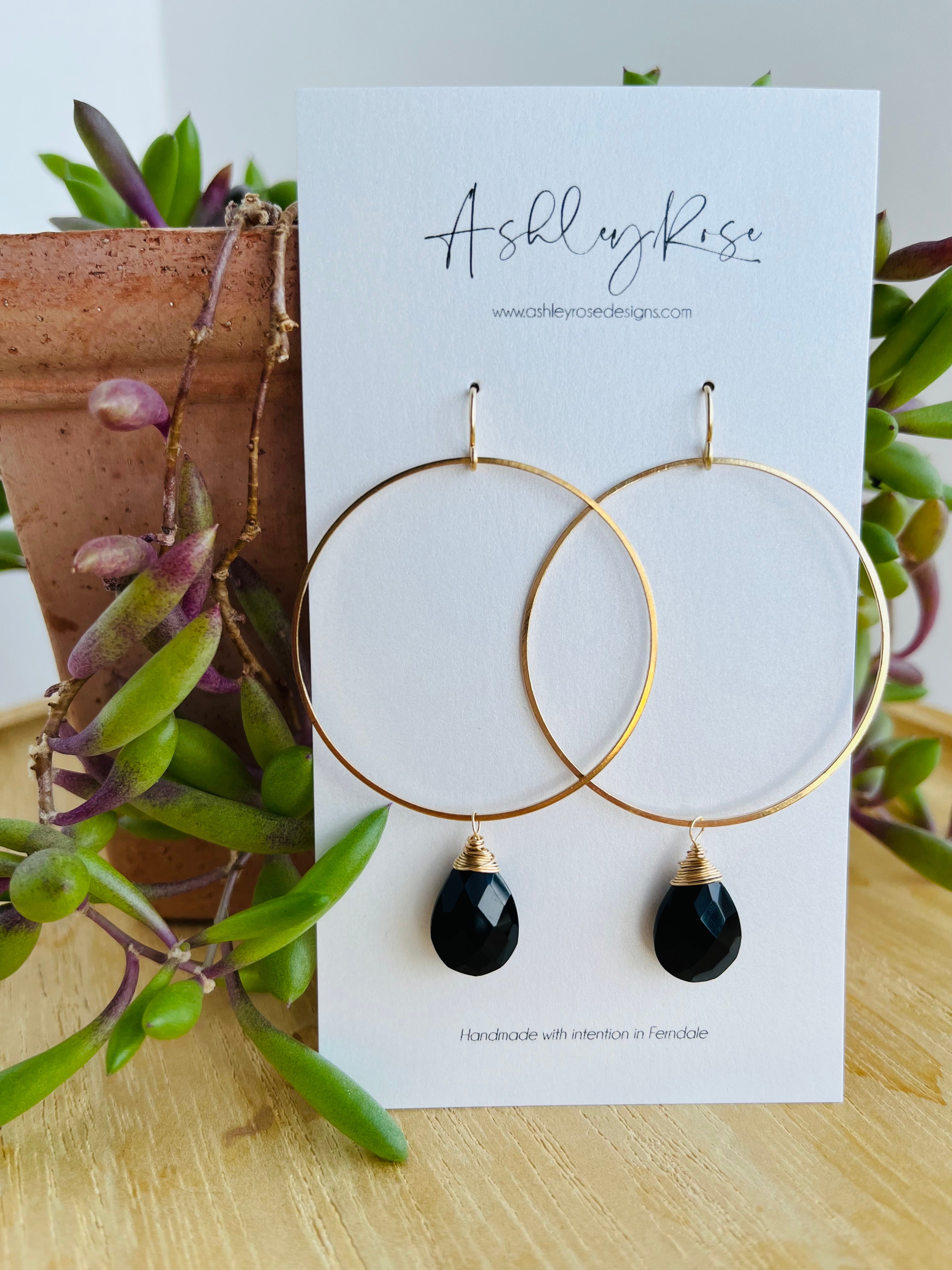 Droplet - Black Spinel - gold