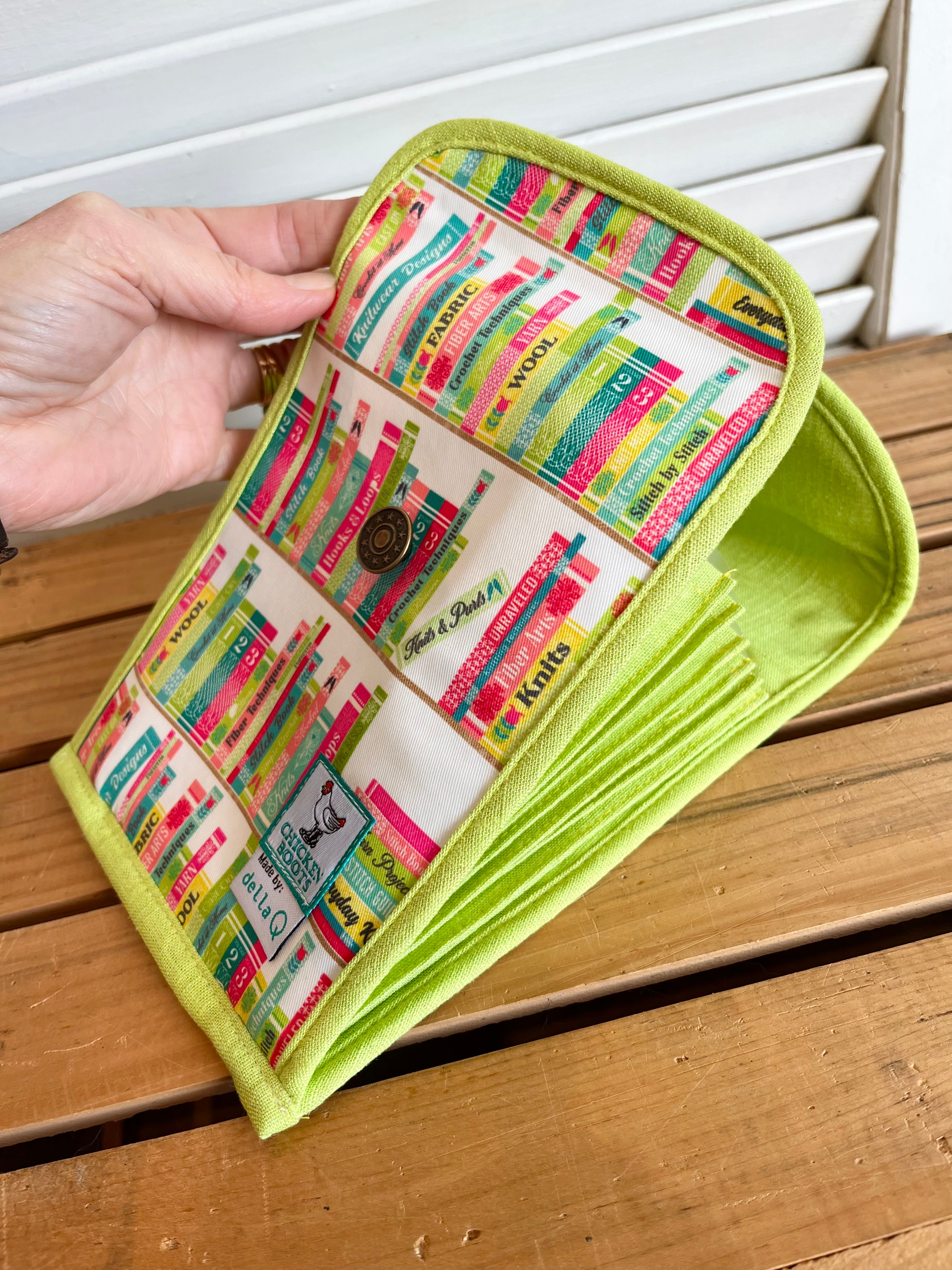 Chicken Boots Accordion Circular Needle Pouch