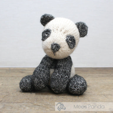 Mees Panda - Knitting kit