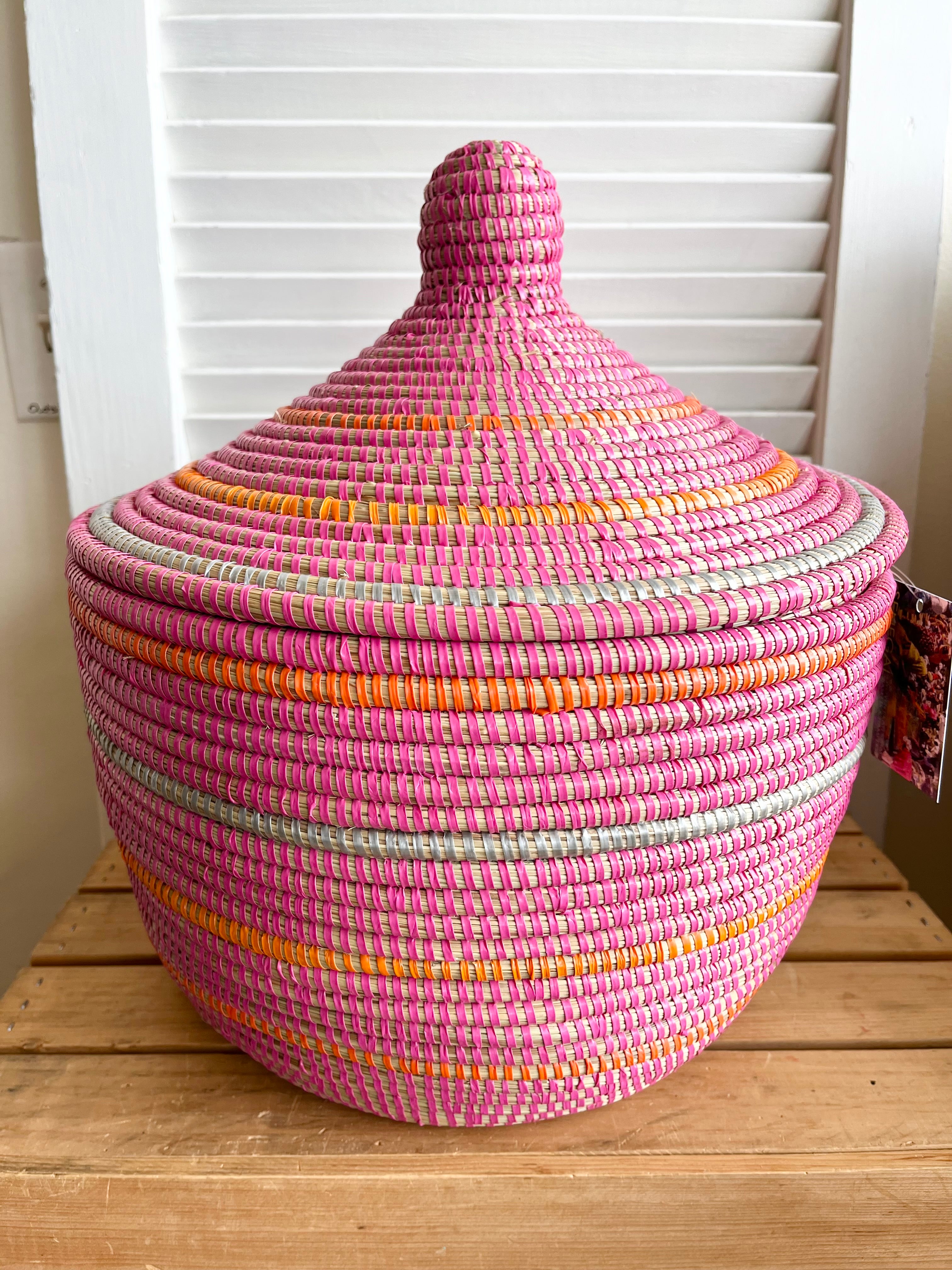 Sunrise Stripes - basket with lid