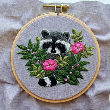 Raccoon - Hand Embroidery Kits