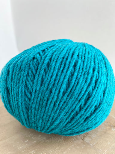 Turquoise 834g - Mota from WoolDreamers