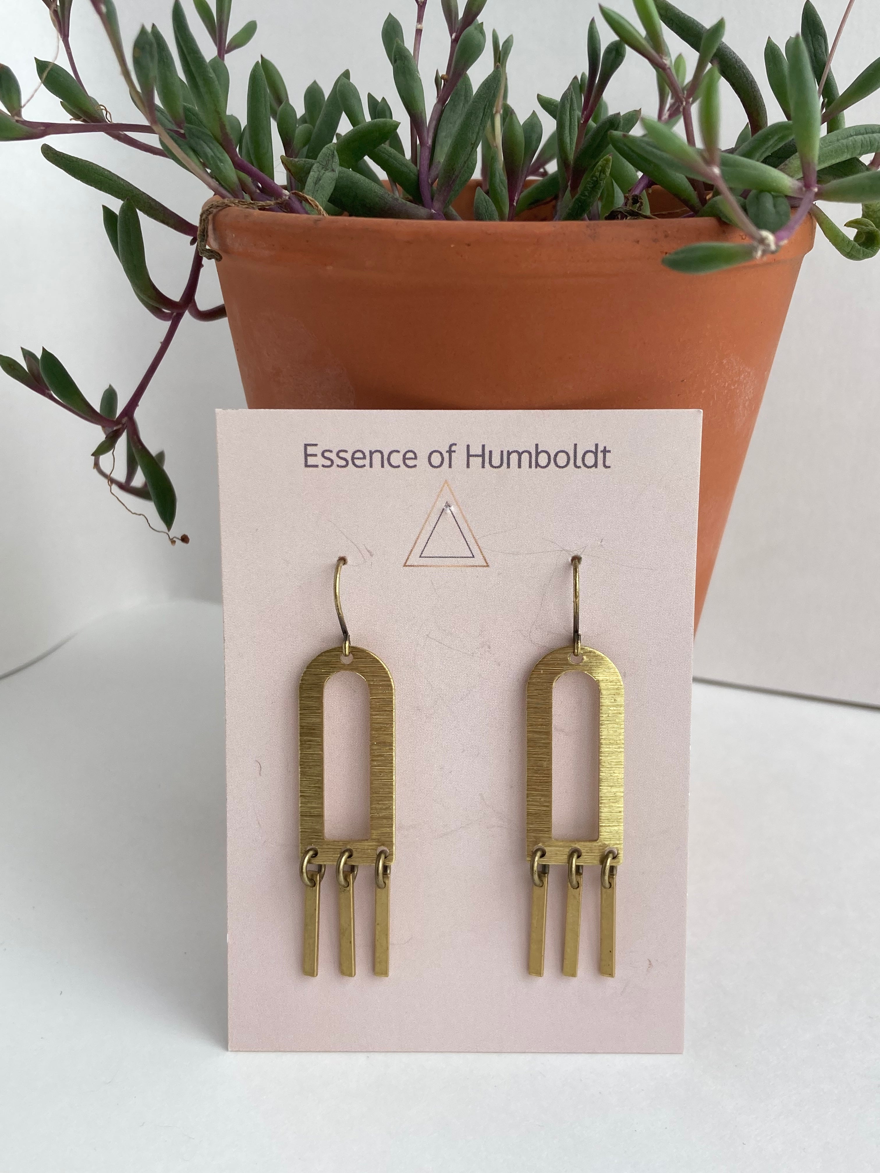 Arch with 3 drops - Earrings from Essence of Humboldt