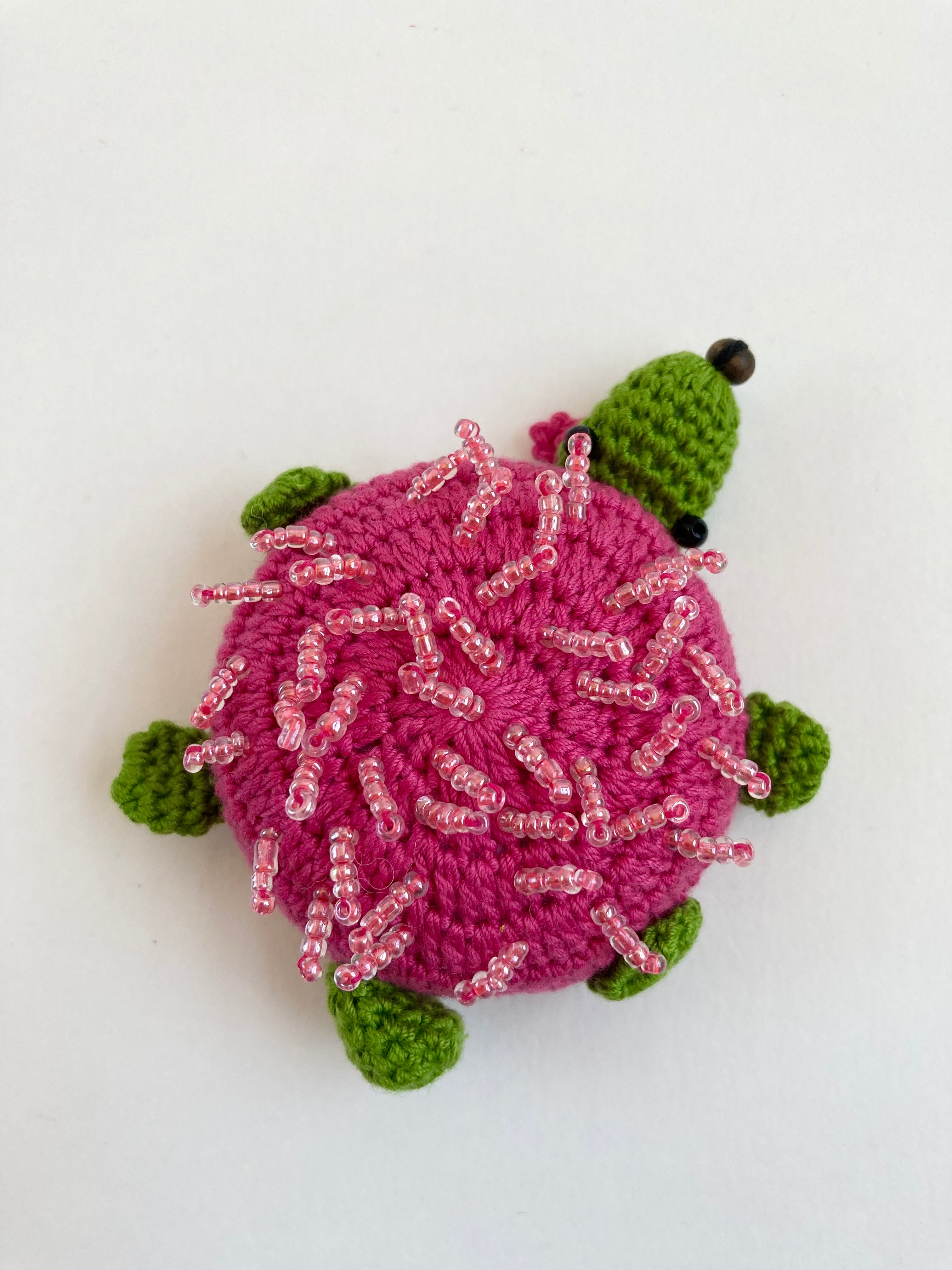 Hedgehog Pink/Green - Crocheted Tape Measure