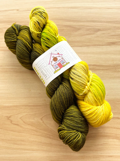 Green/Scorched - Smooshy Cahsmere LYS Love kit