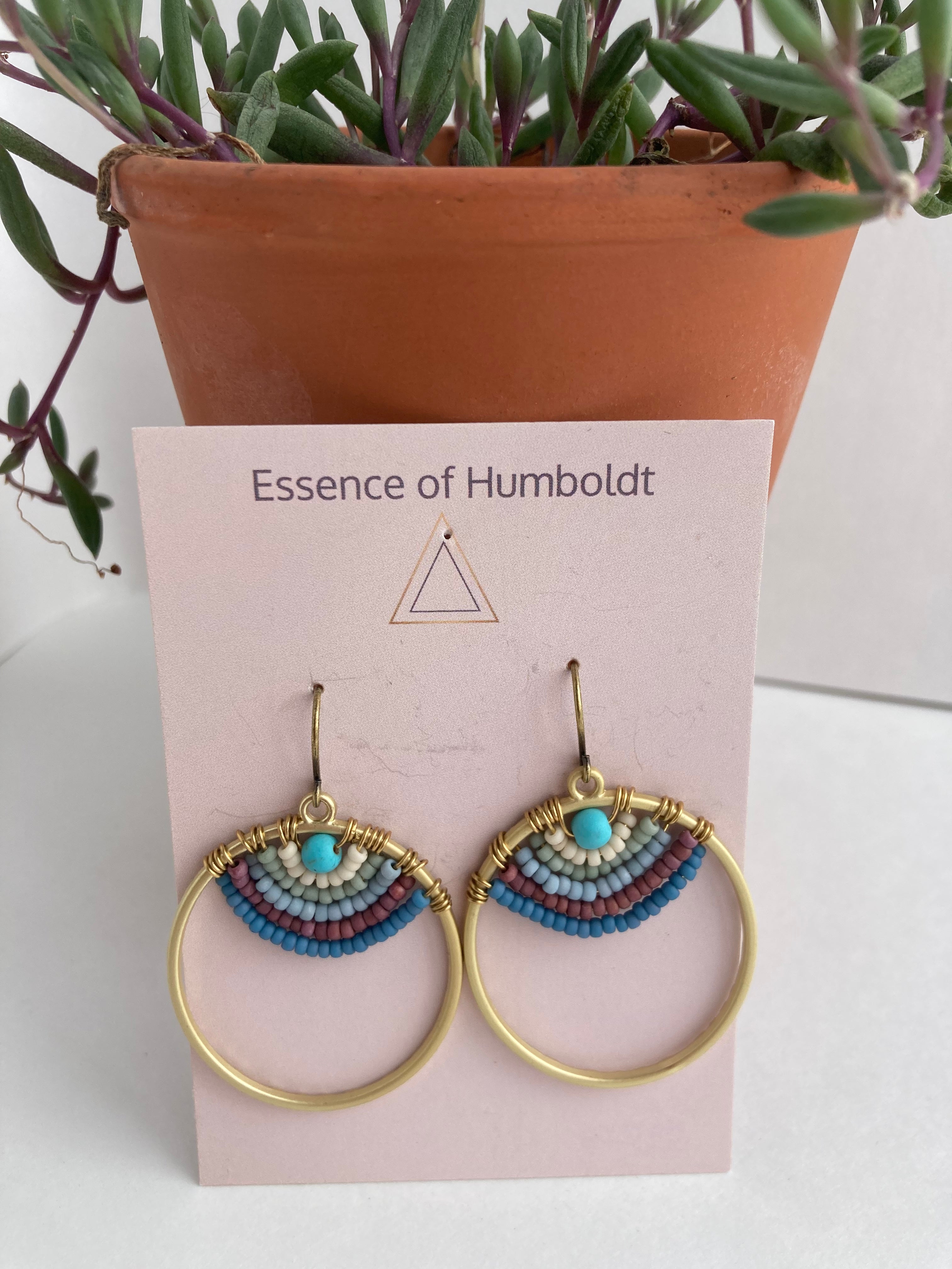Circle rainbow blue - Earrings from Essence of Humboldt