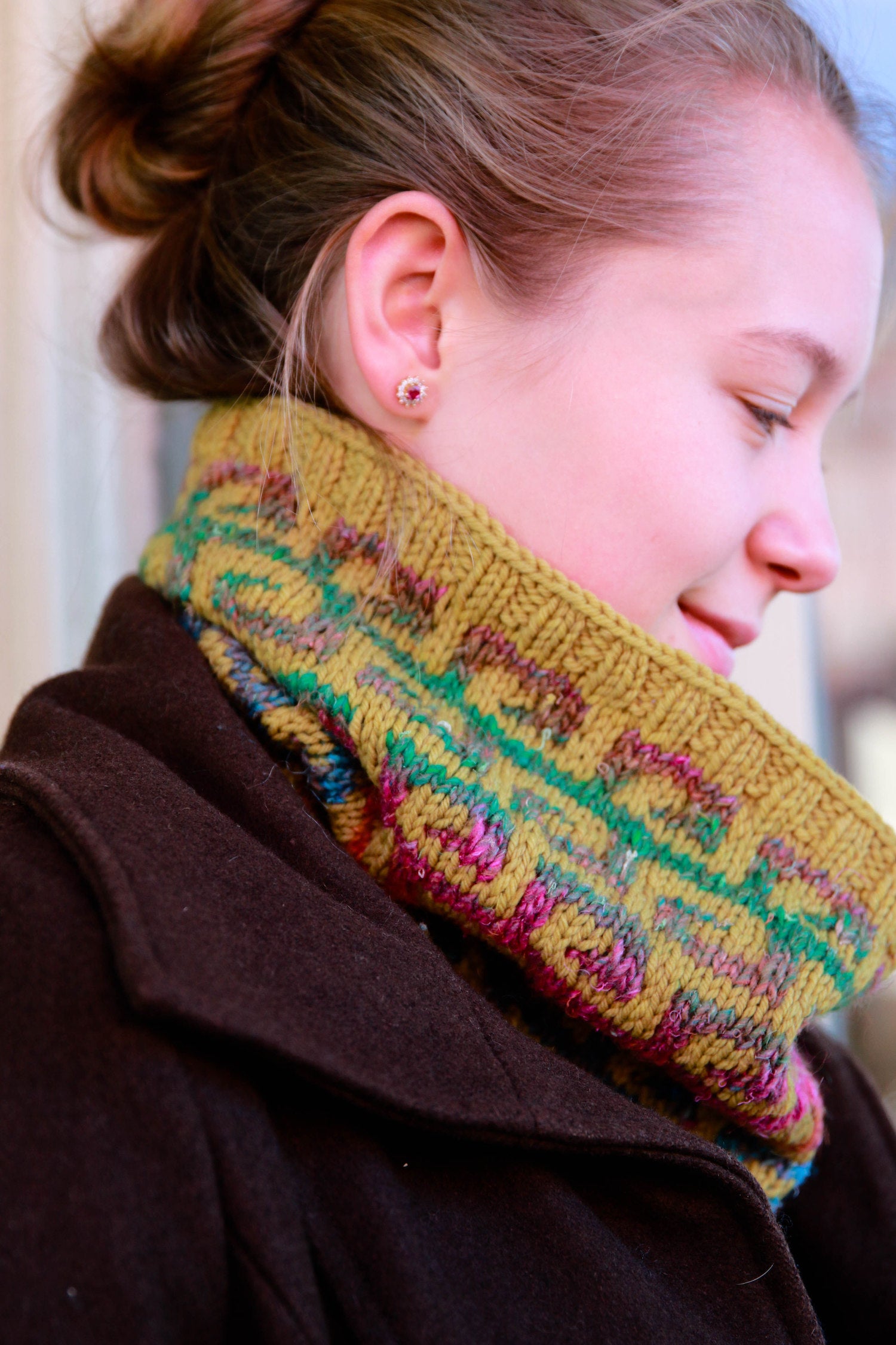 Fretwork Cowl kit from Sweet Shop Patterns